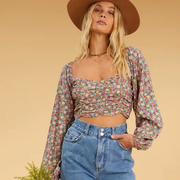 Salty Blonde x Billabong Free Love Floral Feminine Crop Top Medium - Picture 3 of 11